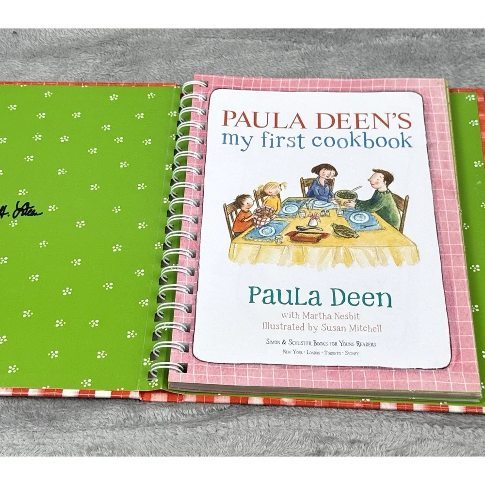 Paula Deen's‎ 